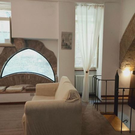 Вилла Casa Cavaliere Перуджа Экстерьер фото