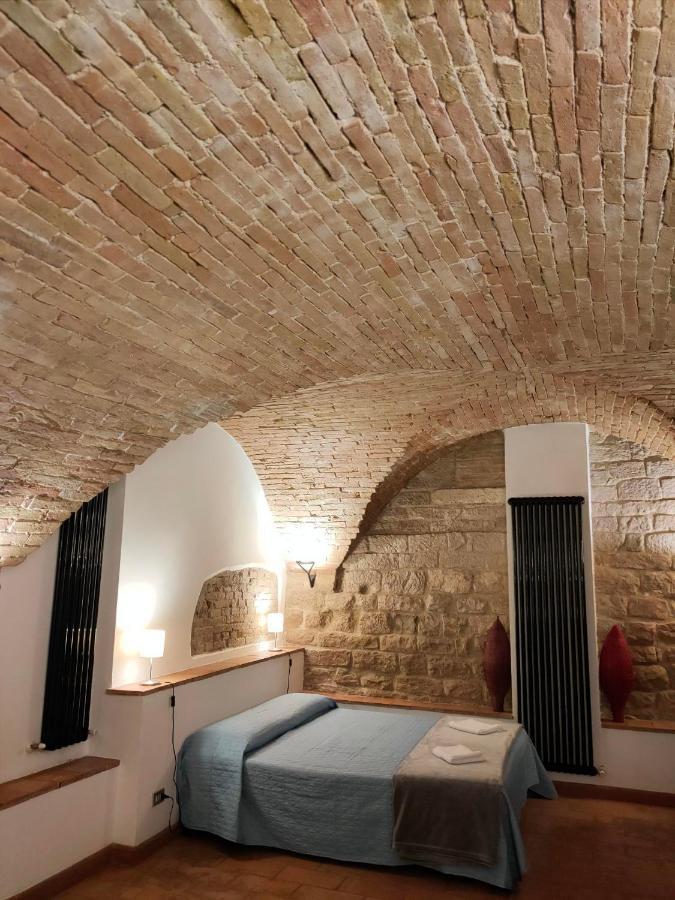 Вилла Casa Cavaliere Перуджа Экстерьер фото