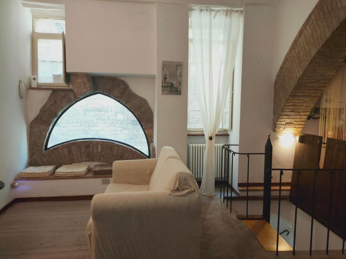 Вилла Casa Cavaliere Перуджа Экстерьер фото